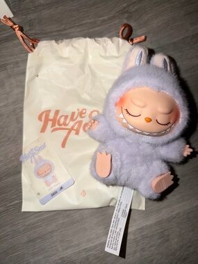Have a seat Labubu Monster Doll - Light Lilac & Peach